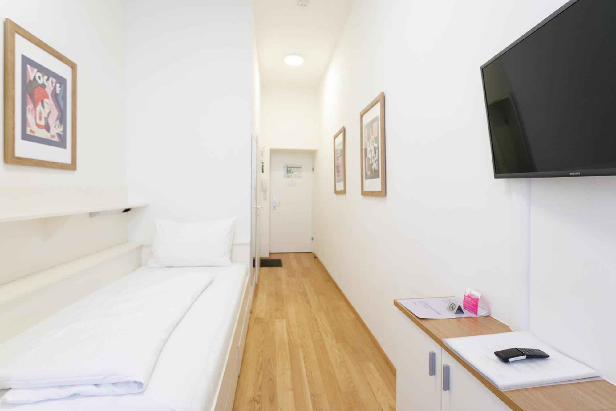 Riess City Rooms - Self Check-In Вена Экстерьер фото