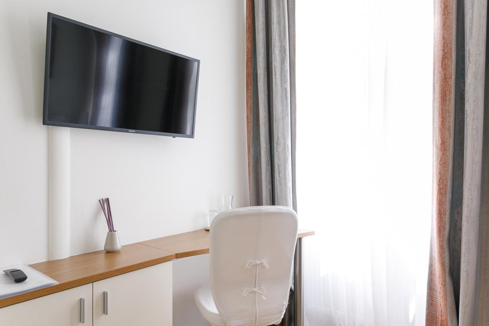 Riess City Rooms - Self Check-In Вена Экстерьер фото